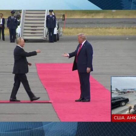 Владимир Путин и Дональд Трамп после переговоров: ключевые моменты из Анкориджа
