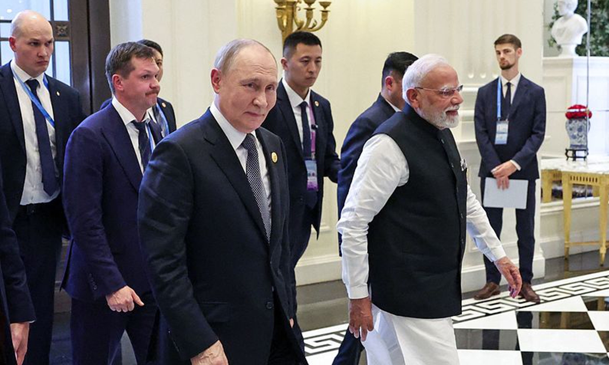 Preview Переговоры Владимира Путина и Нарендры Моди на саммите ШОС: ключевые моменты