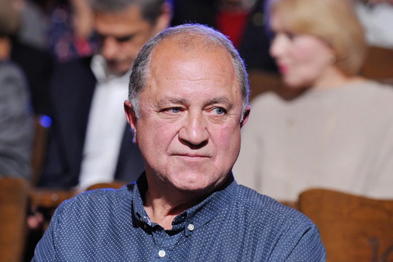 Preview Актёр Владимир Стержаков очаровал публику на премьере «Клёвого улова»