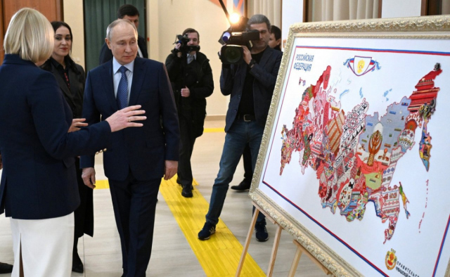 Preview Владимир Путин отмечает 73-летие: галерея фотографий президента России