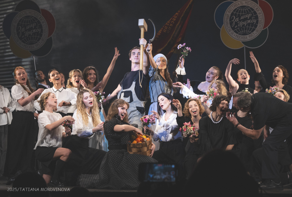 Preview Возрождение проекта «Задворки» в «Ленкоме»: Фоторепортаж с мероприятия